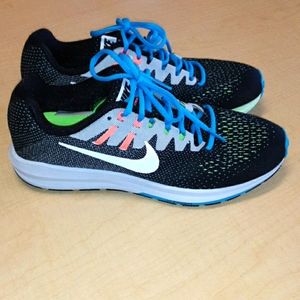 Nike Zoom Structure 20 Women Sneaker